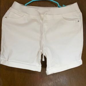 Girls shorts